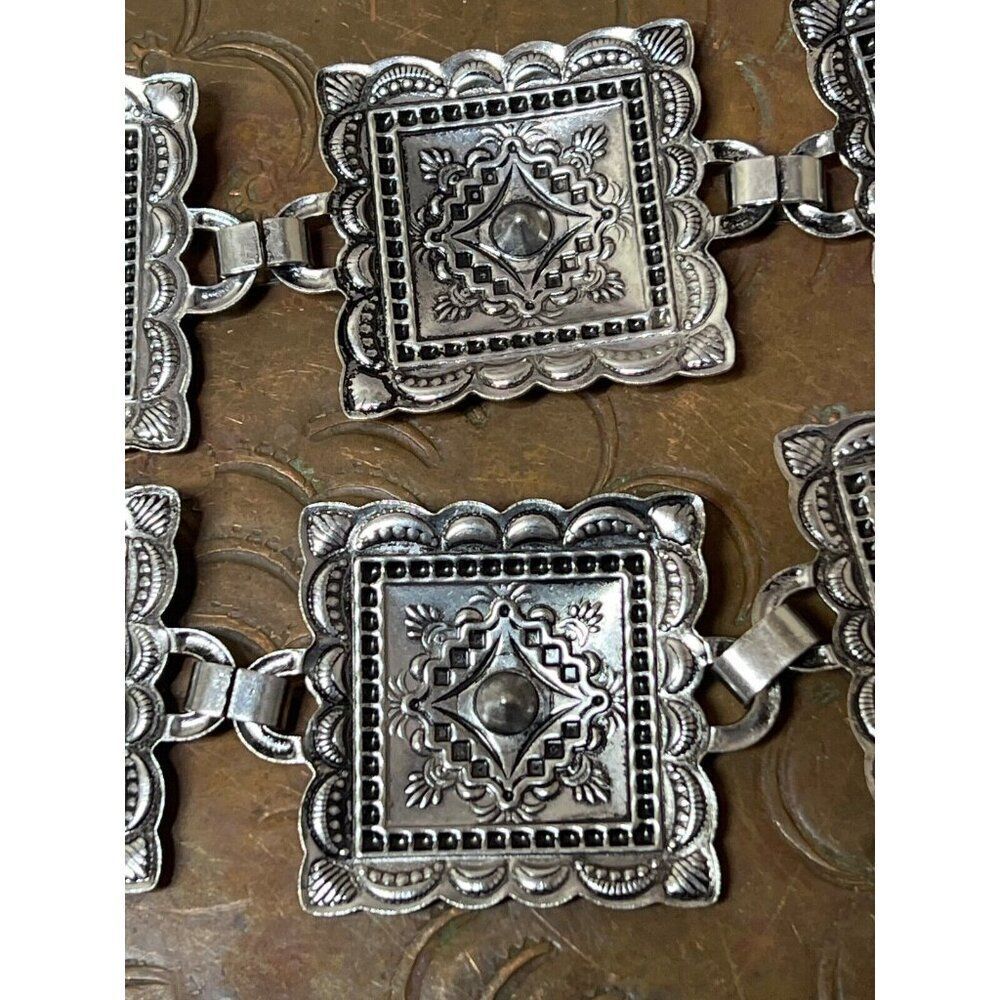 Concho Southwest Silver Unisex Chain belt adjustable to 52” Faux Turquoise - Picture 7 of 10